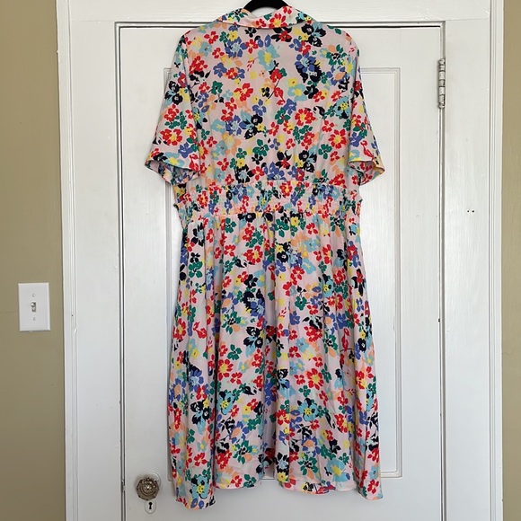 Halogen X Atlantic-Pacific Floral Smocked Utility Dress - Picture 6 of 7